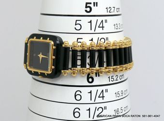 Citizen Quartz watch Women's  Vintage  black and  gold tone  Short bracelet  