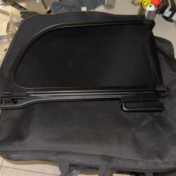 Audi wind deflector (convertible)