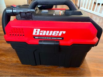 BAUER WET/DRY VACUUM