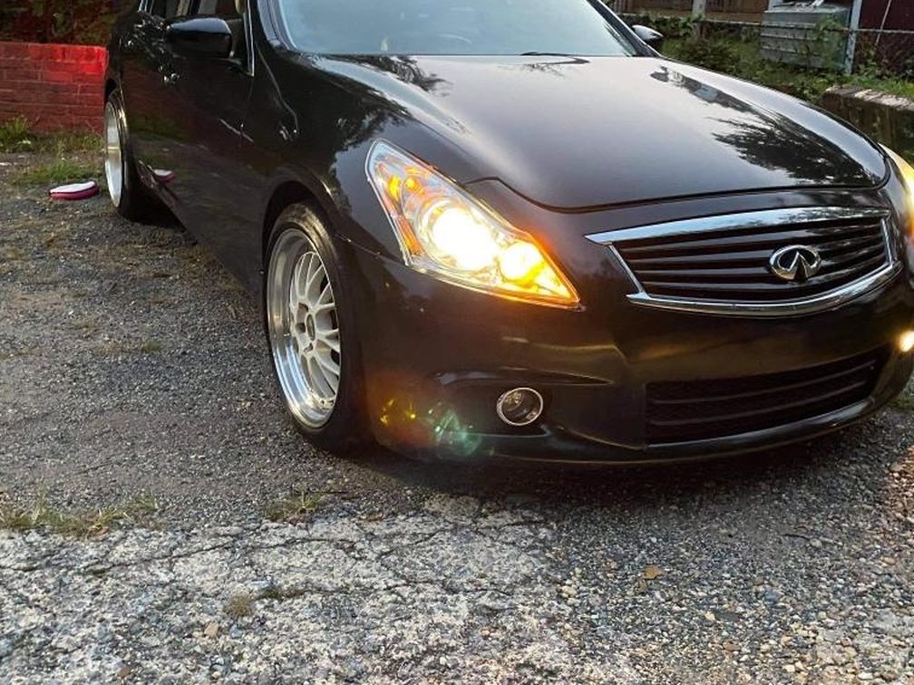 2011 Infiniti G37 Sedan