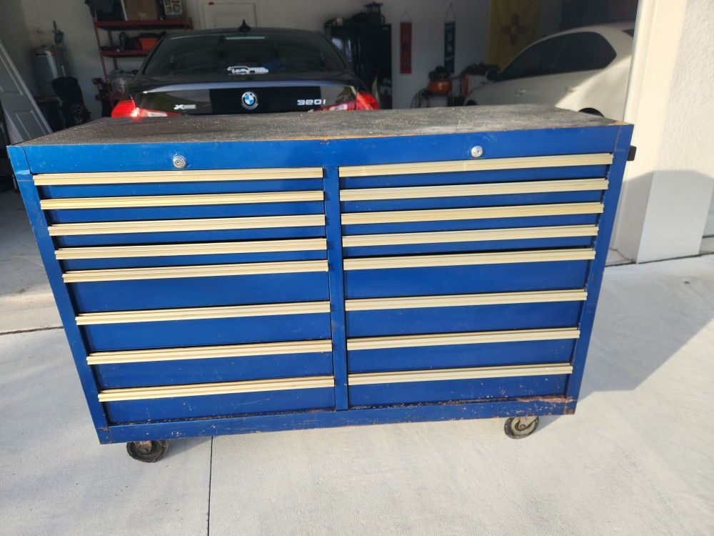 Vintage 16 Drawer Matco Toolbox