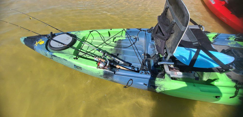 14ft Jackson Cuda Fishing Kayak