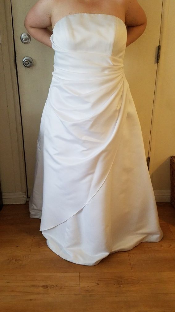 Wedding dress worn once lol