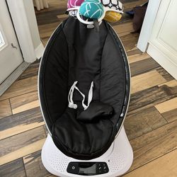 Mamaroo Baby Swing