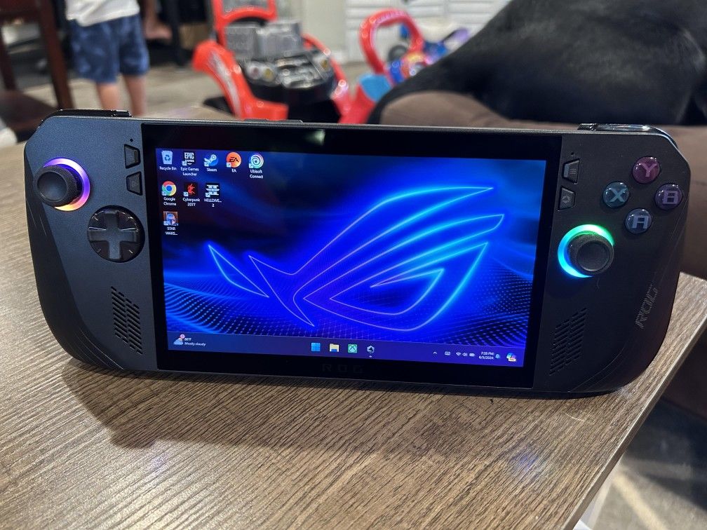 ASUS

ASUS - ROG Ally X 7" 120Hz FHD 1080p Gaming Handheld - AMD Ryzen Z1 Extreme Processor - 24GB with 1TB SSD - Black

Model:RC72LA-ALLYX.Z1X

