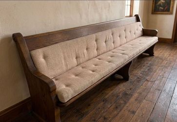 Tufted Pew cushion