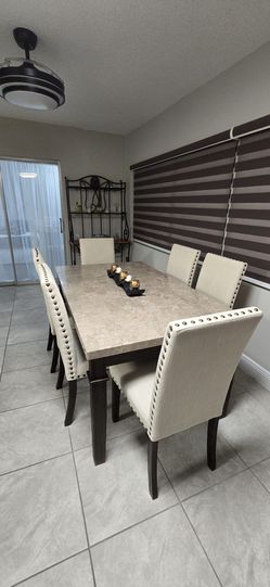 Marble Dining Table with 6 chairs