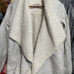 ABERCROMBIE & FITCH SHERPA CARDIGAN