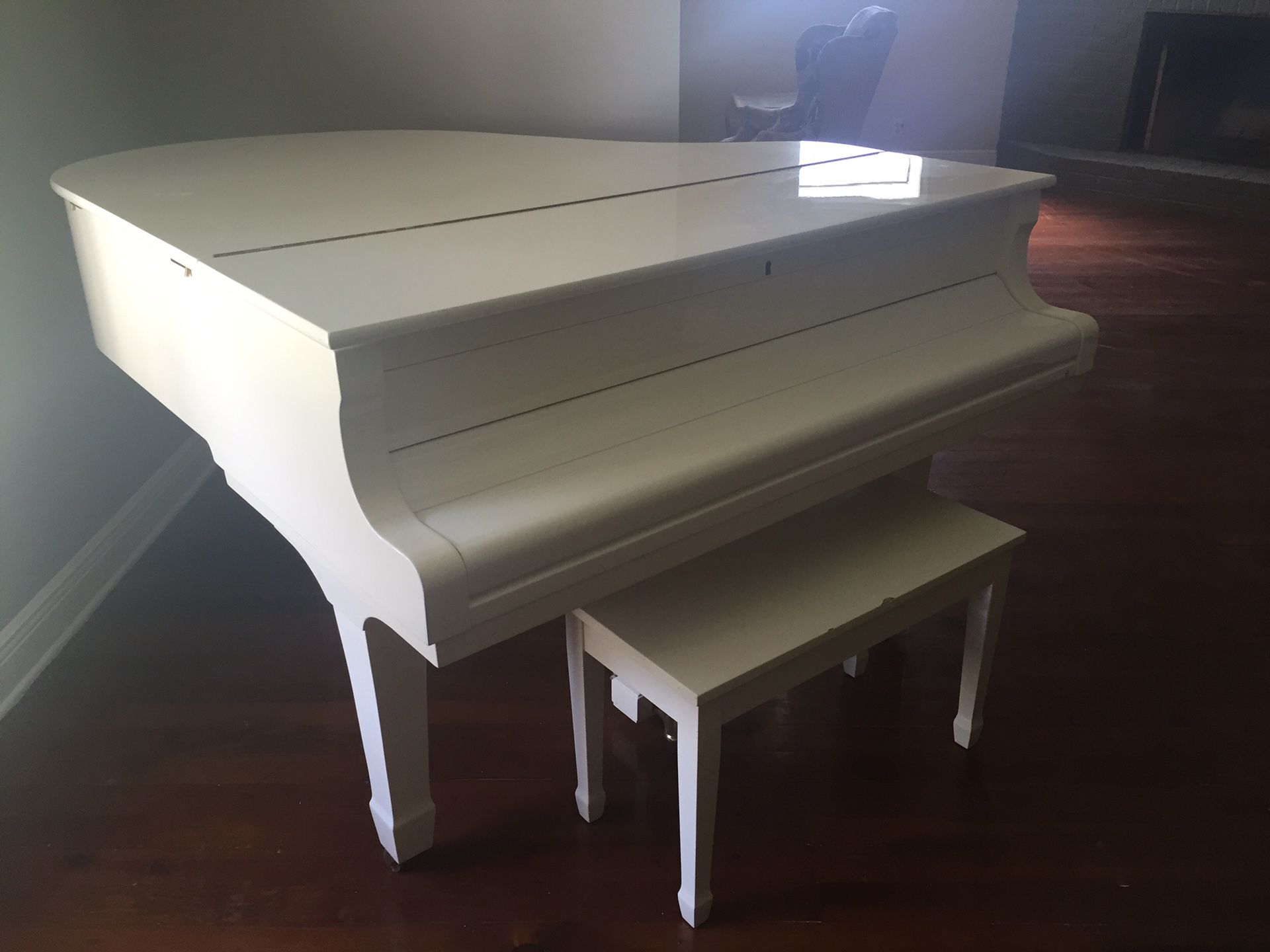 Young Chang Baby Grand Piano