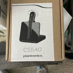 Plantronics - CS540 Wireless DECT Headset (Poly) - Single Ear (Mono) Convertible (3 wearing styles) - Connects to Desk Phone - Noise Canceling Microph