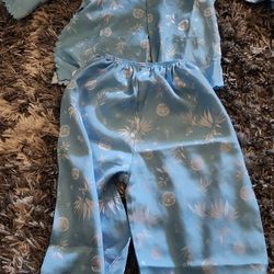 Little  Girls  Viet/ Thai Outfits Size 8