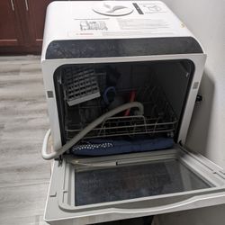 Hava Countertop Dishwasher (Pickup Only)