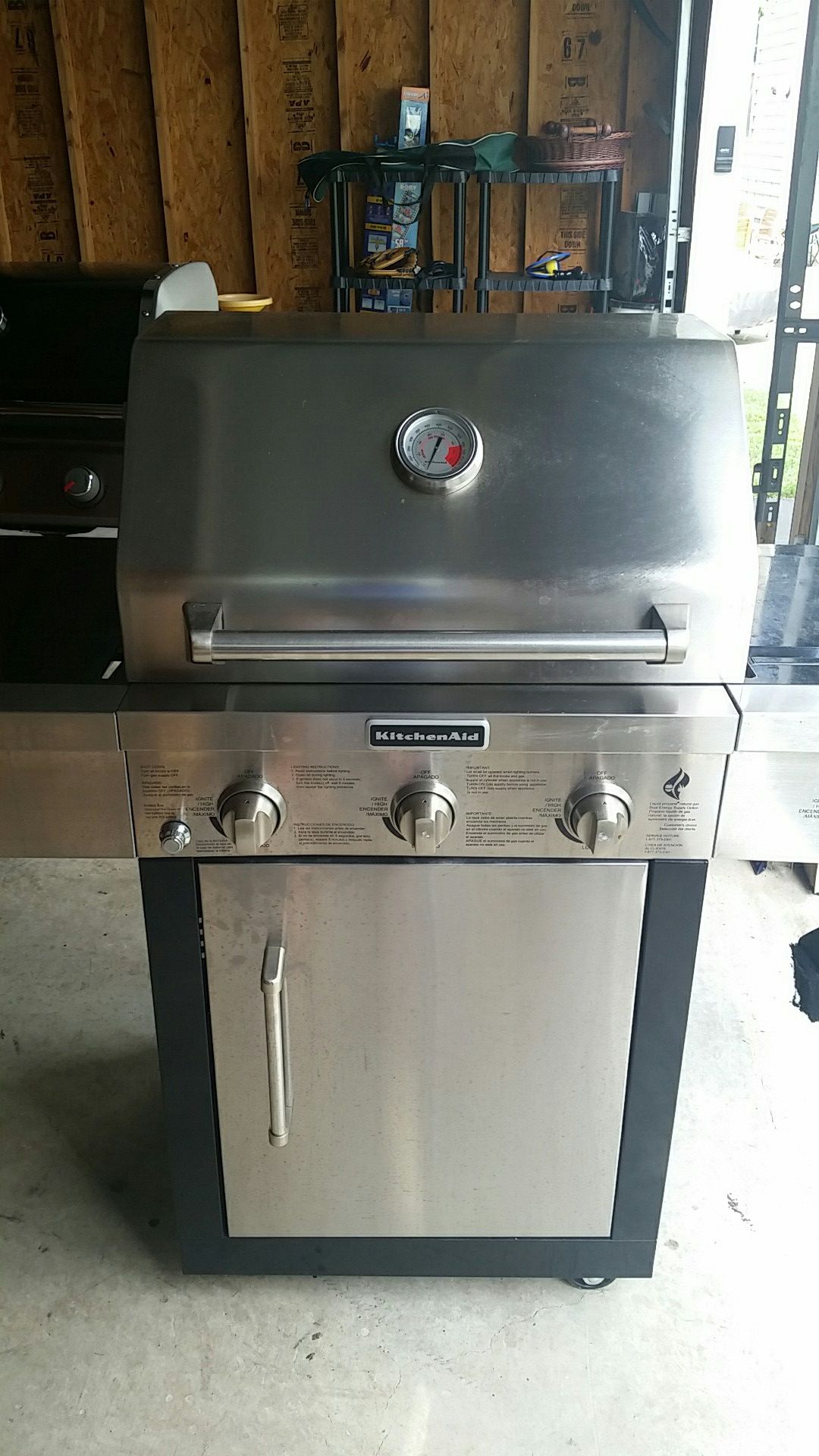 Grill kitchen aid