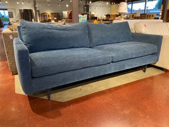 ROOM & BOARD 86″ Jasper Sofa in Sumner Navy