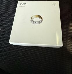 Oura ring 4 gold size 5