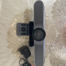 Logitech - MeetUp 4K Ultra HD Video Conferencing Camera for Small Conference Rooms - Black