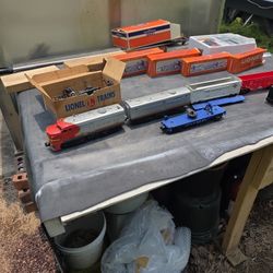 Vintage Lionel 218 Santa Fe Model Train