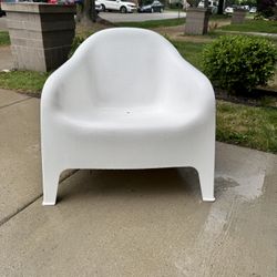 SKARPÖ Outdoor Lounge Chair White