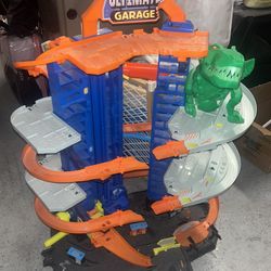 HOT WHEELS GARAGE