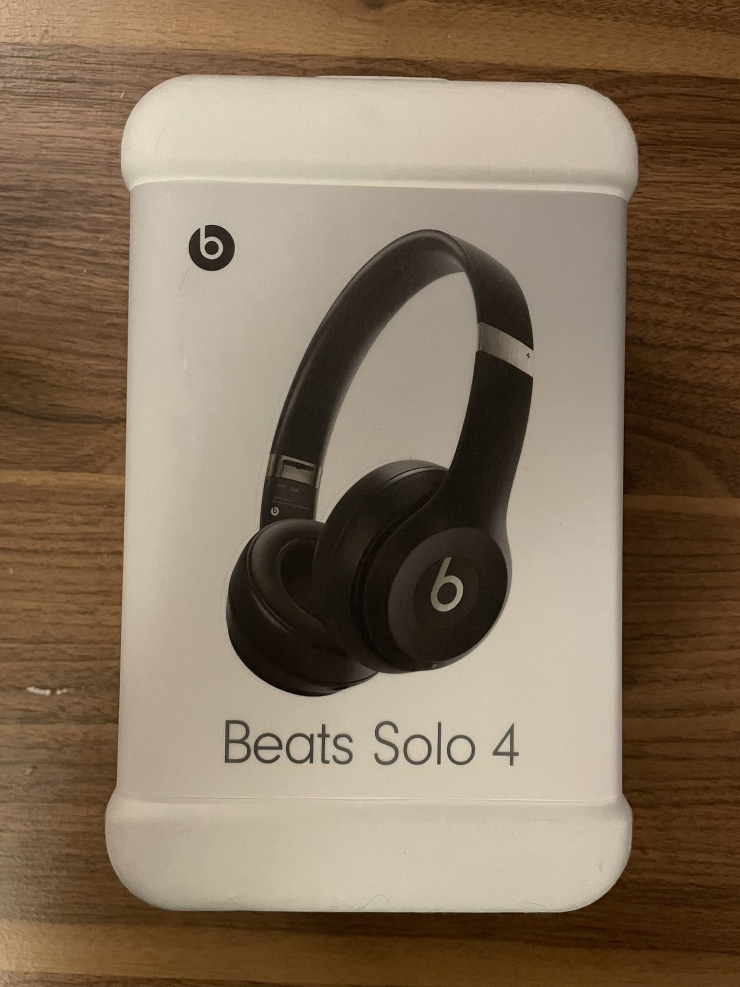 Beat Solo 4