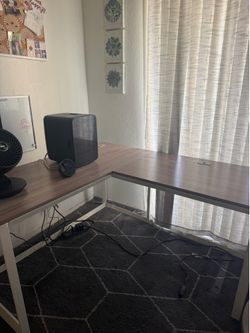 L shaped desk