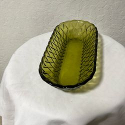 vintage Indiana Glass avocado green glass celery dish