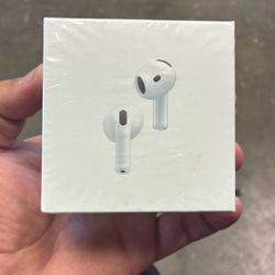 Earphones 