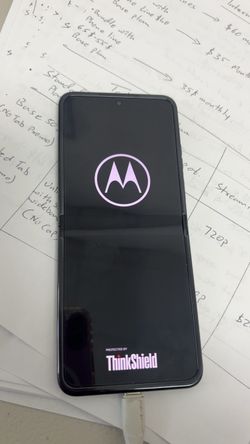 Foldabale Razr Phone $200