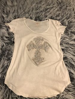 Cavender’s shirt stonG