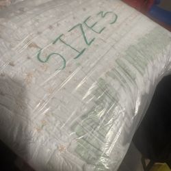 Size 3 Diapers, Kirkland Brand (35)