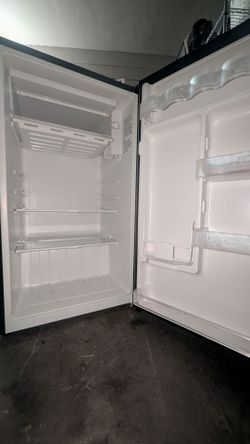 Frigidaire  mini fridge