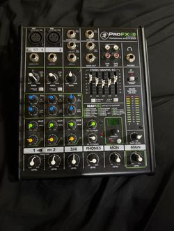 Mackie ProFX4v2 4-Channel Effects Mixer