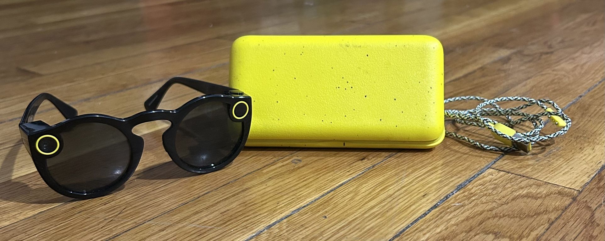 Original Snapchat Spectacles (V1)