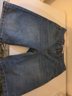Levi's slim short blue denim shorts size 16 in kids.