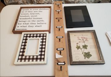 Home decorv
