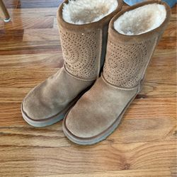 UGG Suede Wool Boots Classic Short