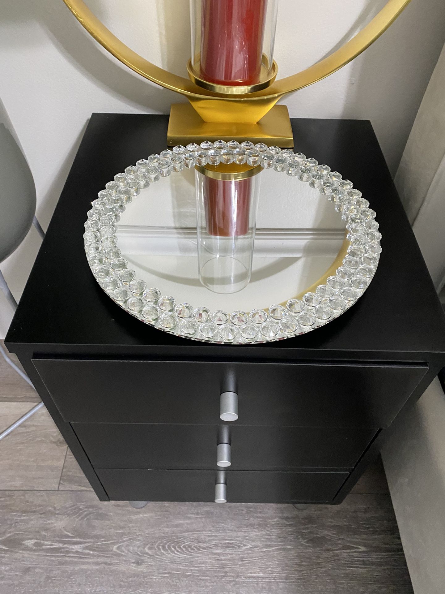 Home Decoration Glass Tray ! New ( Ask For Price)
