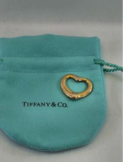 Tiffany & Co 18k Yellow Gold Elsa Peretti 22mm Open Heart Pendant