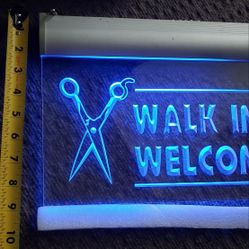 Neon Sign (Walk Ins Welcome)