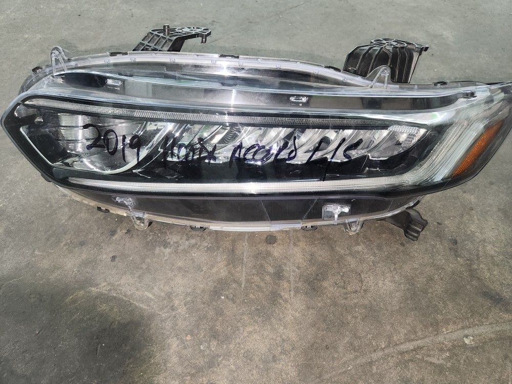 Left Side 2019 Honda Accord Headlight Part
