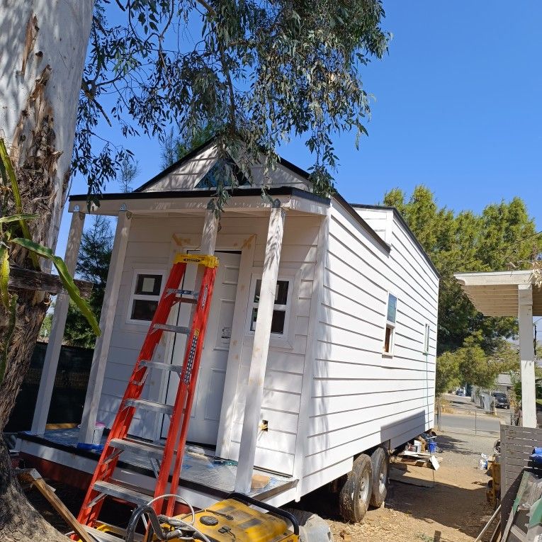 25ft Tiny House Shell – NOAH Inspected | Frame + Plumbing + Electrical Complete | ADU / Guest House / Off-Grid Cabin – Jurupa Valley, CA