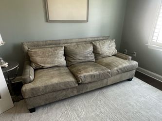 LeatherCraft Sofa – Nailhead Trim, Neutral Taupe/Gray, Excellent Condition