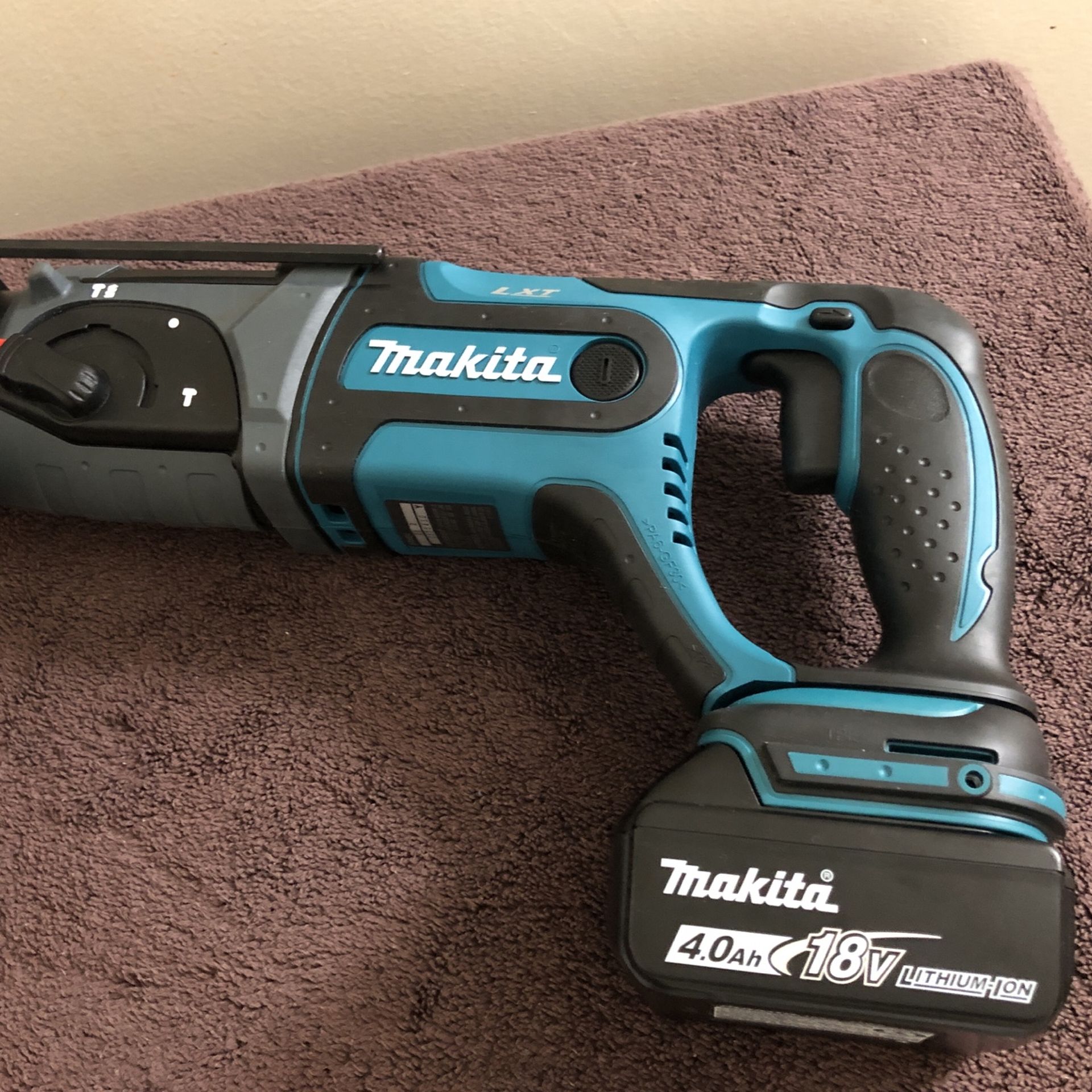 New Makita Hammer Drill With 4.0 Battery