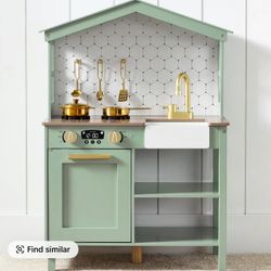 Green Kitchen For Kids 