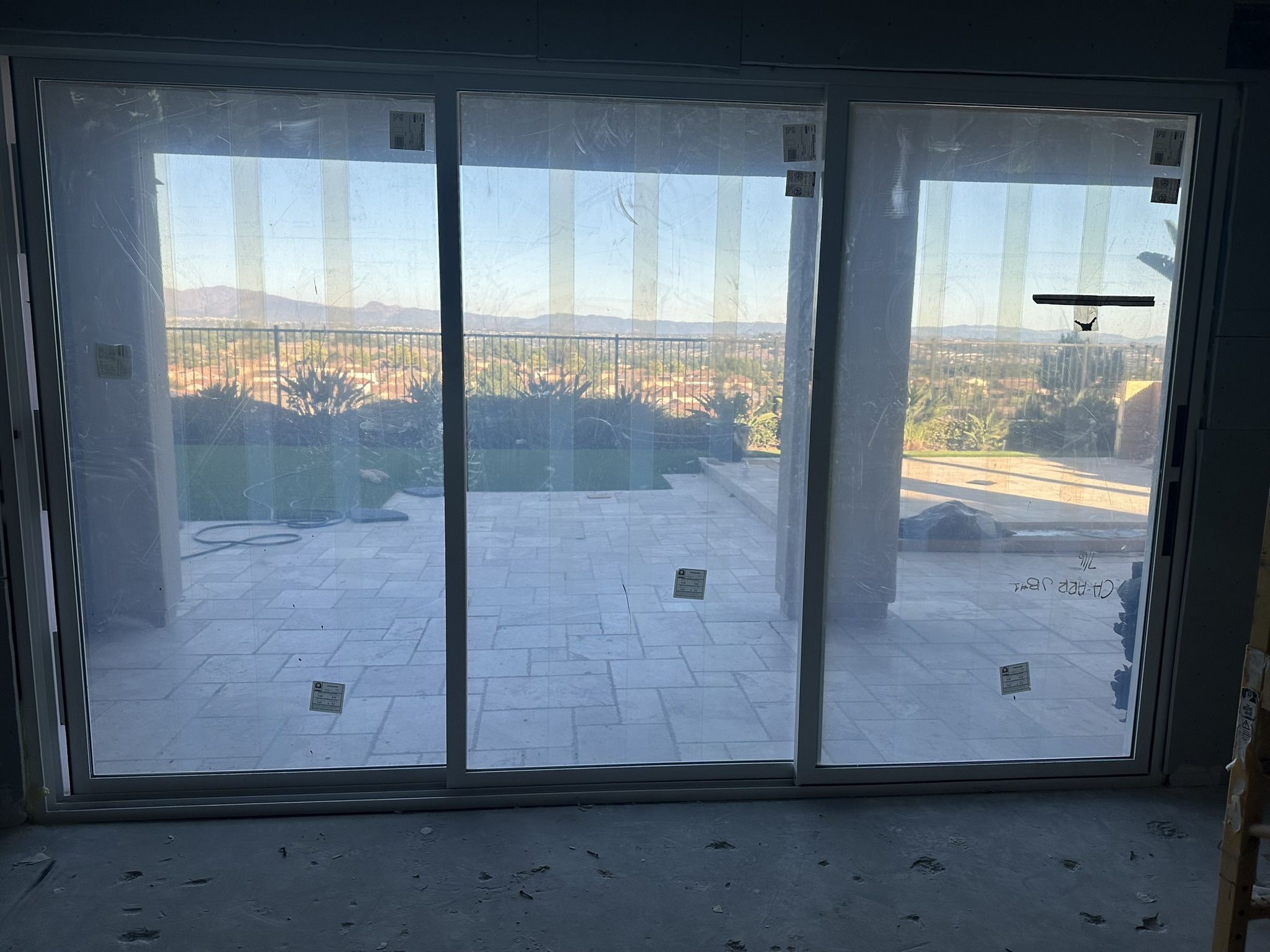 Milgard 3-Panel Sliding Patio Door – 90”x144” – Left-Hand Operation – White