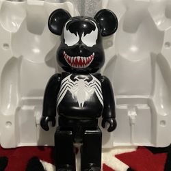 Venom 400% Bearbrick 