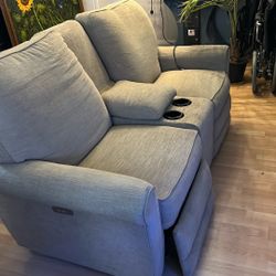 Electric Reclining Love Seat