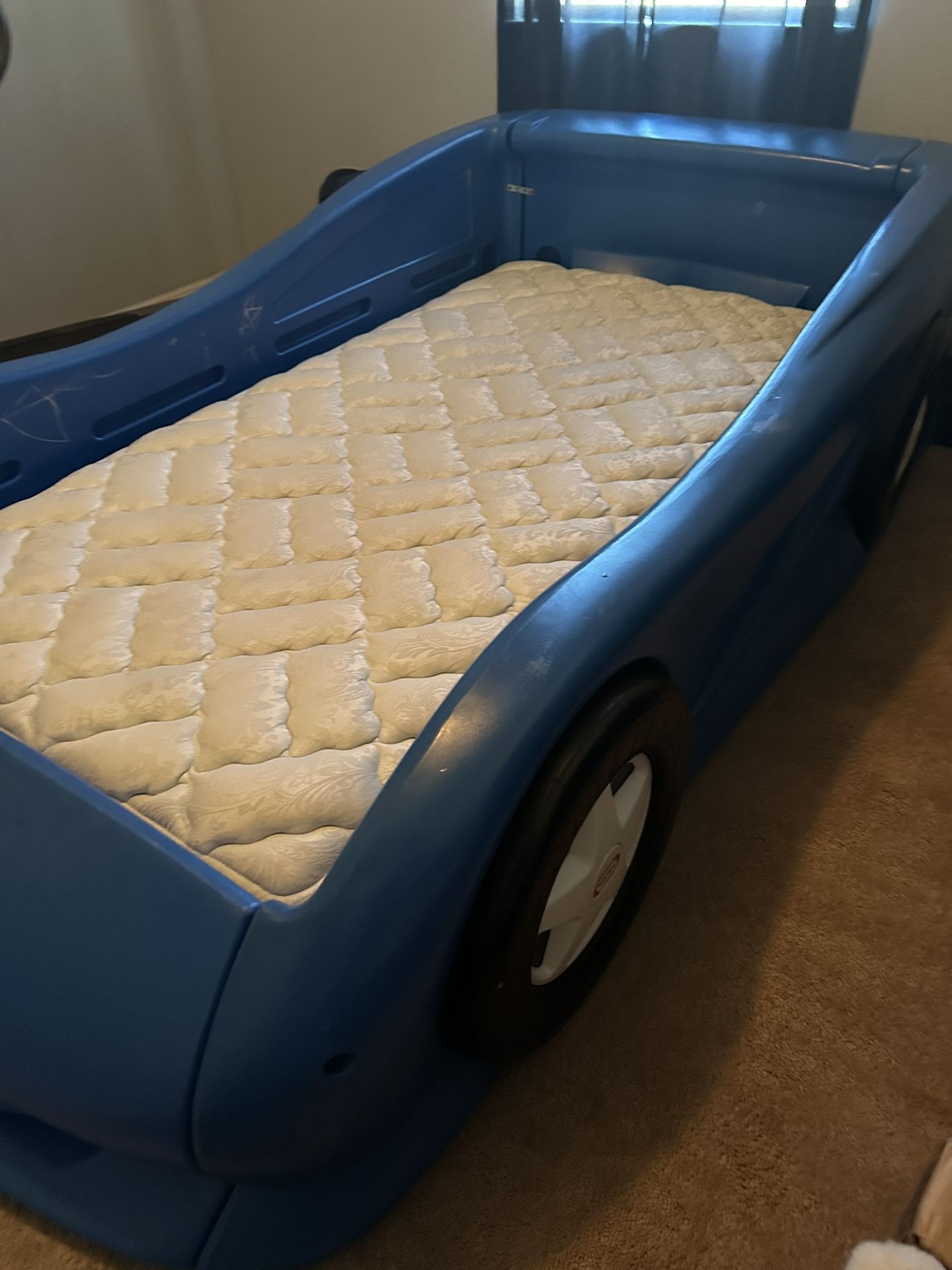 Twin Car Bed