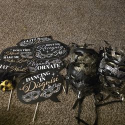 Mascarade Party Suppies