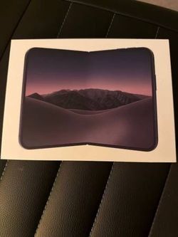 Apple iPhone Duo – 1TB Star White – Mint Condition - $2,950